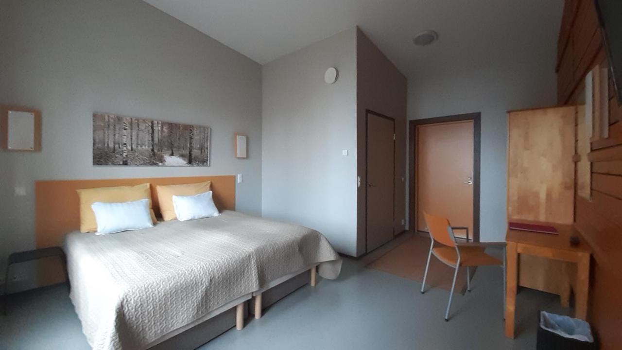 Hotel Jokiniemen Matkailu à Alapitkä Extérieur photo