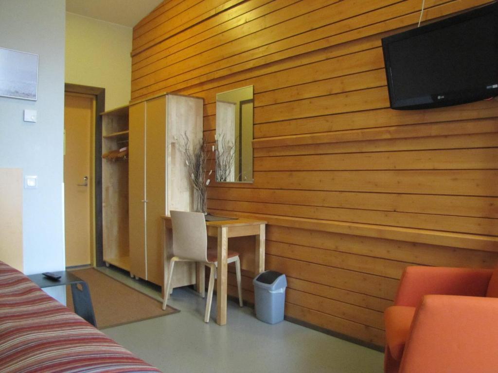 Hotel Jokiniemen Matkailu à Alapitkä Extérieur photo